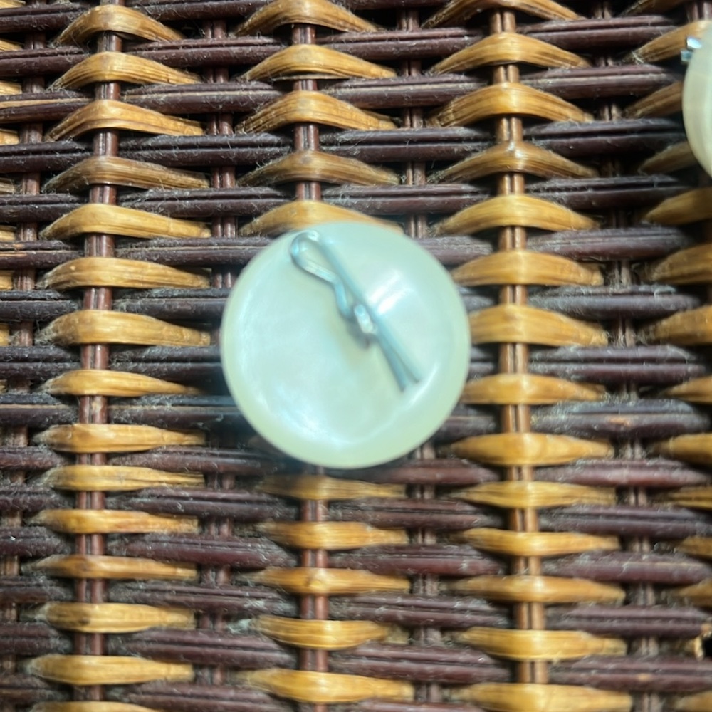 Vintage Buttons - Picture 3 of 6
